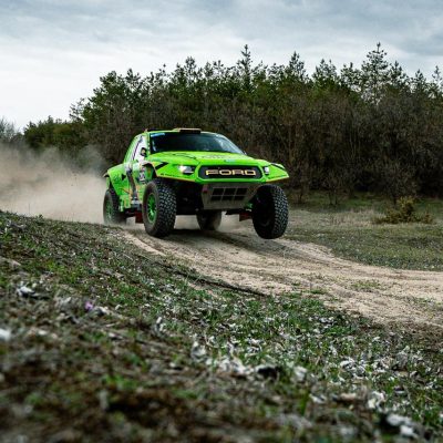 Desert Express 300: vítězství po náročném závodě